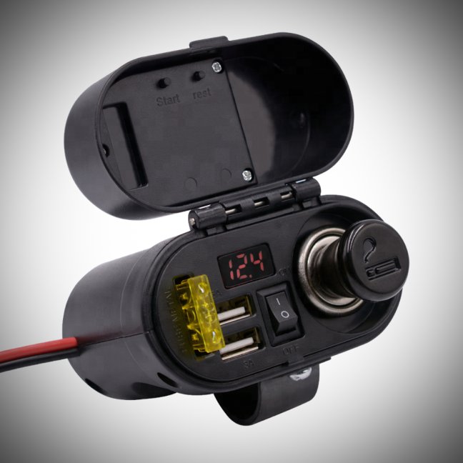 Retro zásuvka na motorku 12V 2x USB Voltmetr, Vypínač, Hodiny