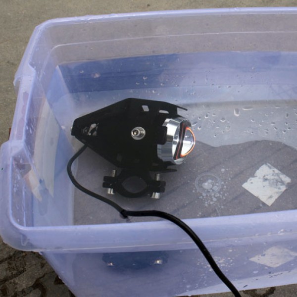 Přídavné LED světlo na motorku U5 CREE + vypínač