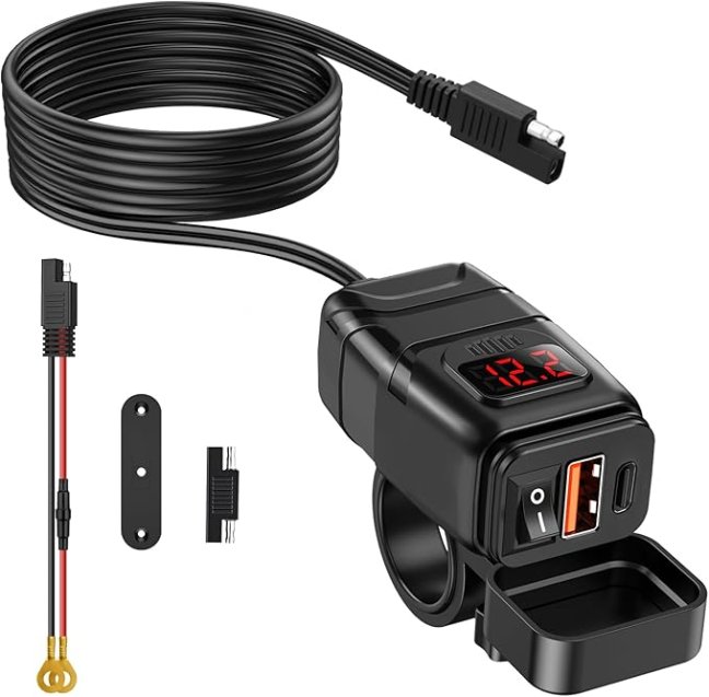 Zásuvka COMPACT2 na motorku 12v s vypínačem, voltmetrem, 1xUSB-A a 1xUSB-C, QuickCharge 3,4A, kompaktní 2