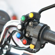 Vypínač DAKAR 5ti tlačítkový vodotěsný na řidítka na motorku