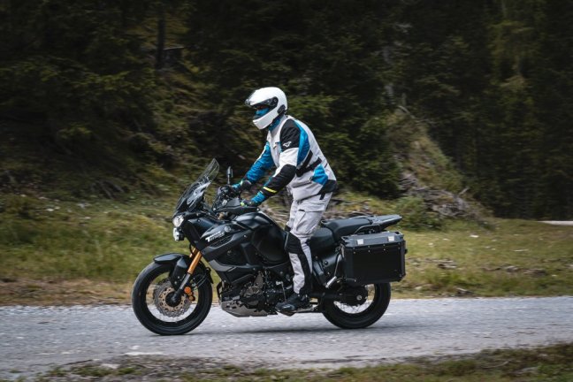 Bluetooth headset pro uzavřené a otevřené přilby Interphone U-COM16, Twin Pack sada 2 kusy