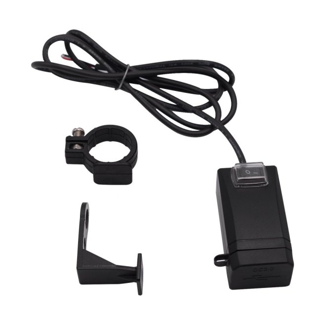 Zásuvka na motorku 12V s vypínačem, 2xUSB a QuickCharge