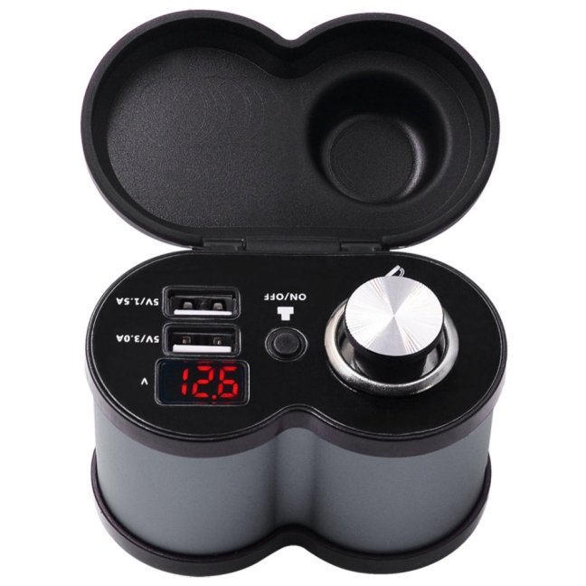 Retro zásuvka na motorku 12V s 2x USB 4,5A,  Voltmetr,  Vypínač,  Pojistka